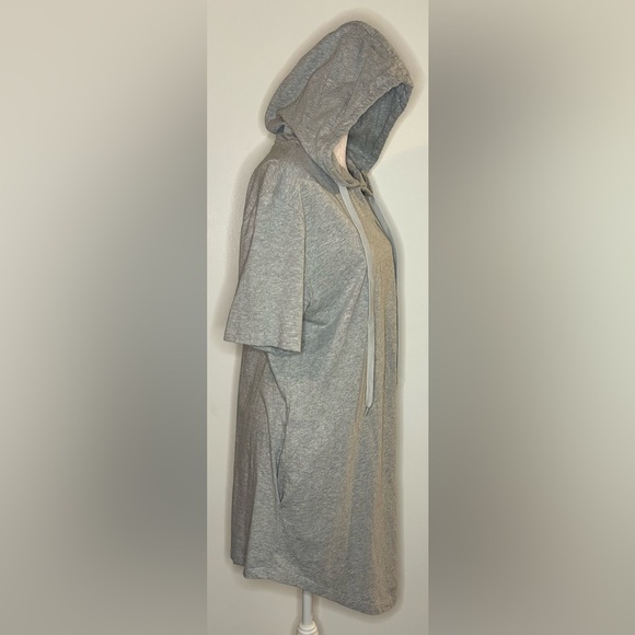 Tee Shirt dress hoodie with pockets and side front zipper - Picture 6 of 6